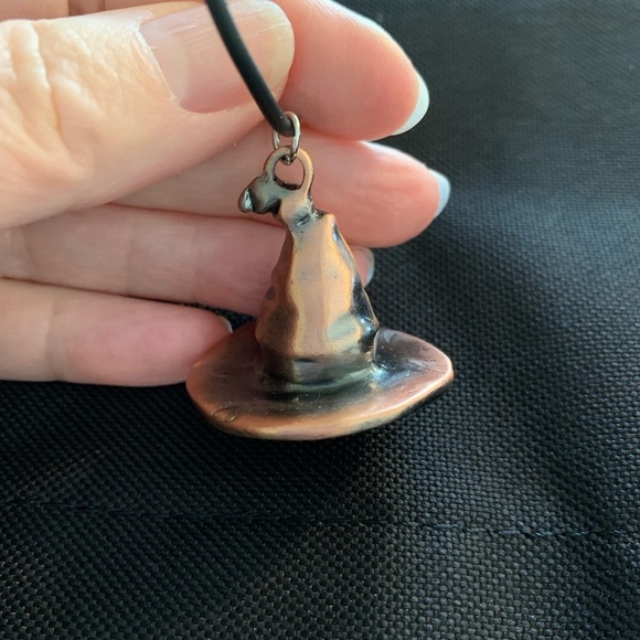 Copper witches hat pendant - Picture 6 of 7